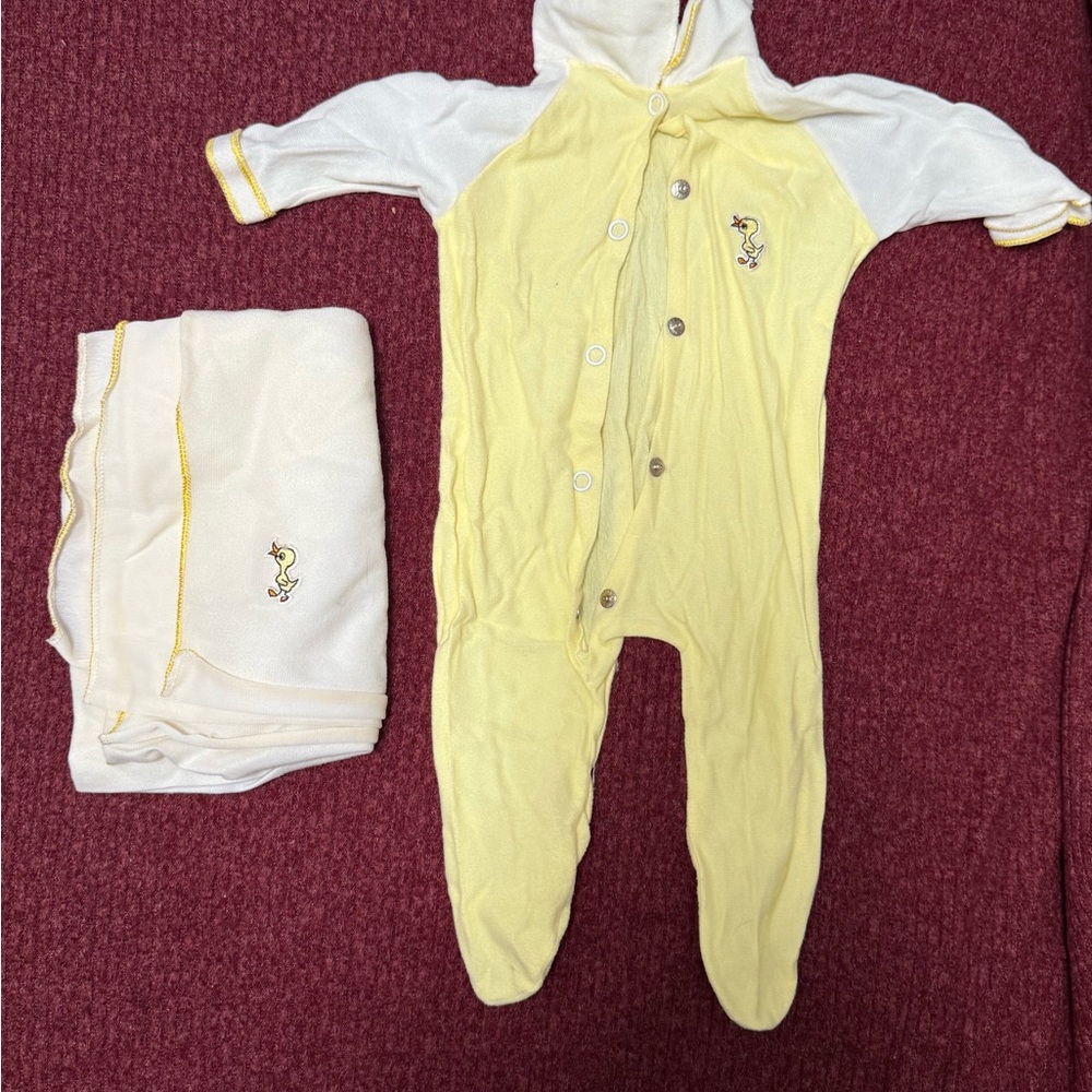 Vintage 1950s Baby Layette Set Yellow Duck PRYM Snaps Footed Sleeper W/ Blanket